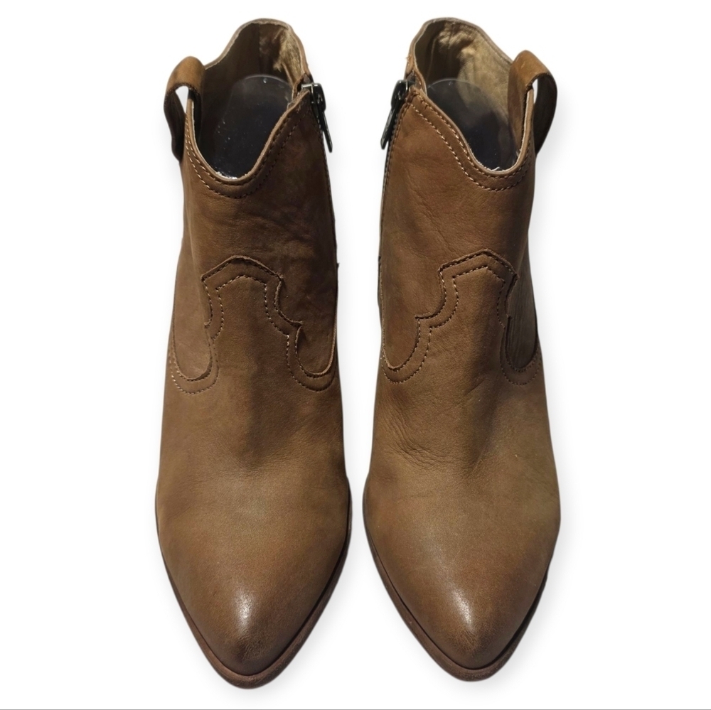NWOT FRYE REINA LEATHER BOOTIES SZ 9.5M